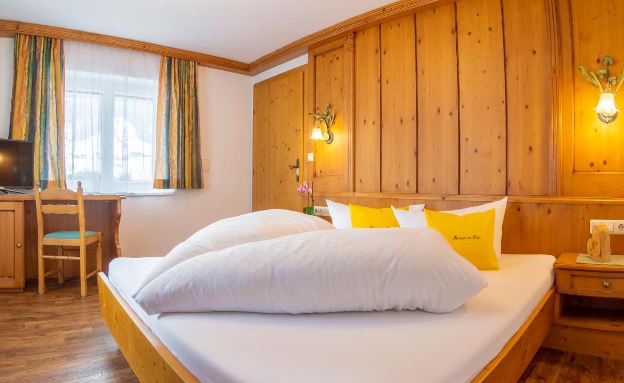 Pension Am Rain Neustift im Stubaital Exterior photo