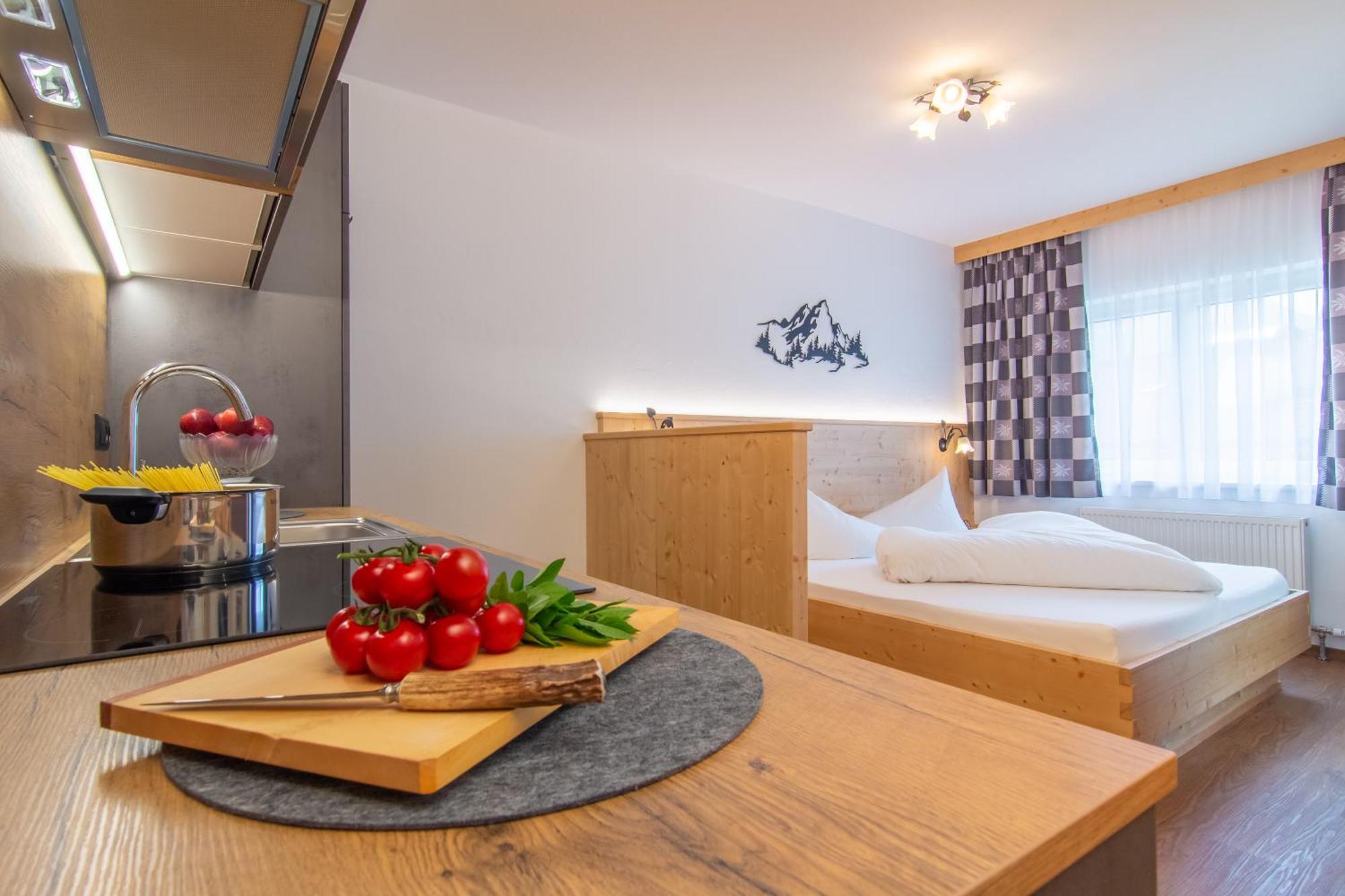 Pension Am Rain Neustift im Stubaital Exterior photo
